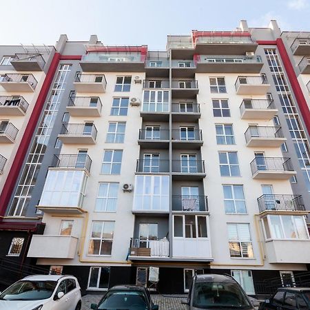 Leogrand Apartments On Shevchenka 38-1 Lviv Ngoại thất bức ảnh